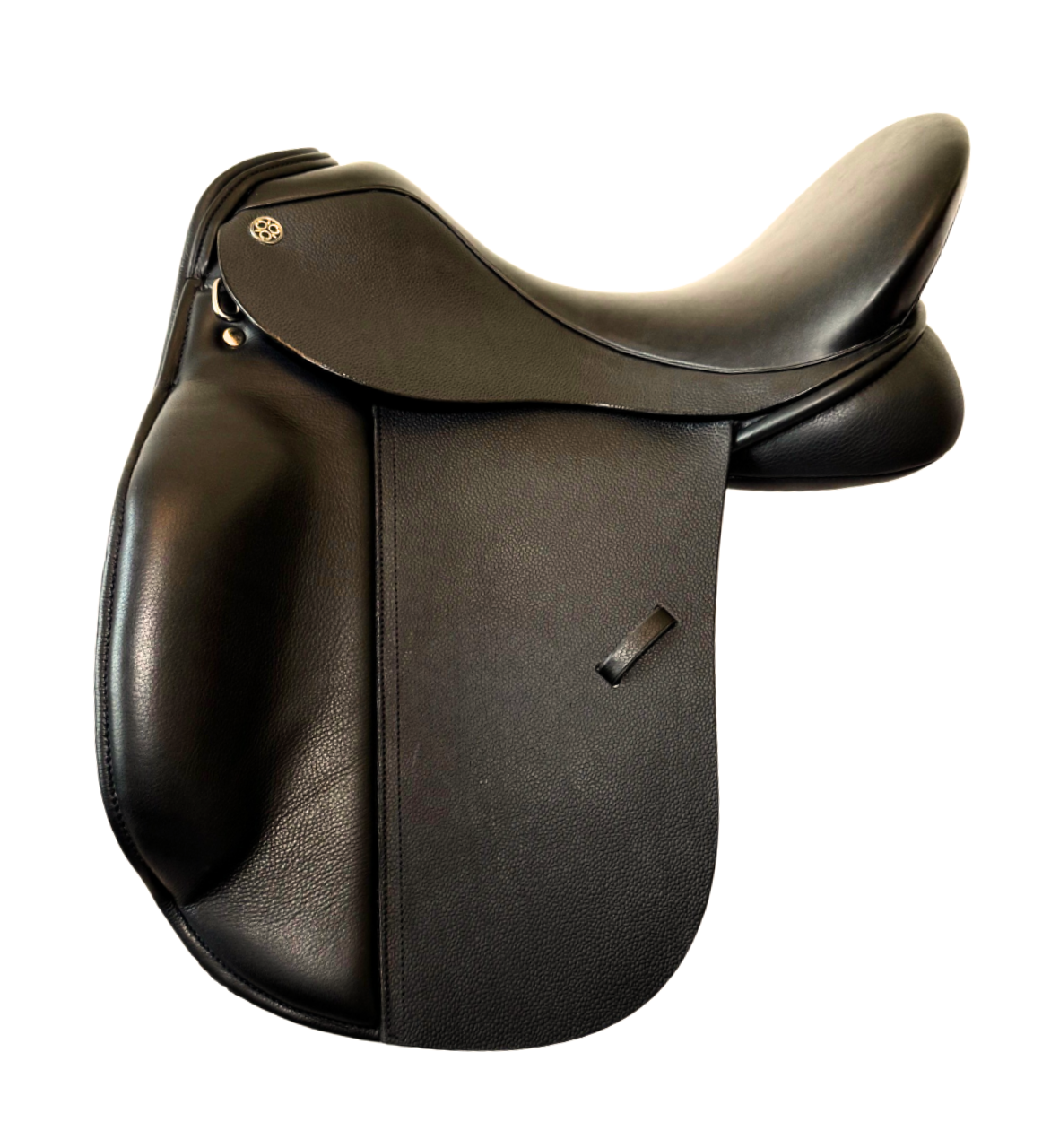 The Amadeo Dressage Saddle